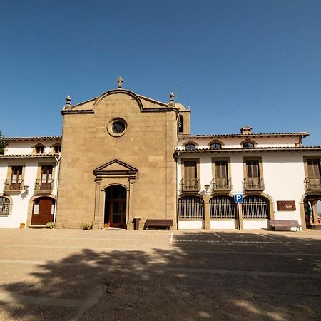 Santuari De La Salut De Sant Felíu de Pallarols Екстериор снимка