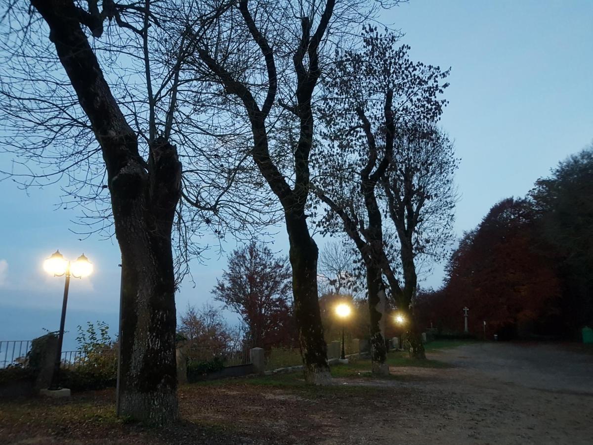Santuari De La Salut De Sant Felíu de Pallarols Екстериор снимка